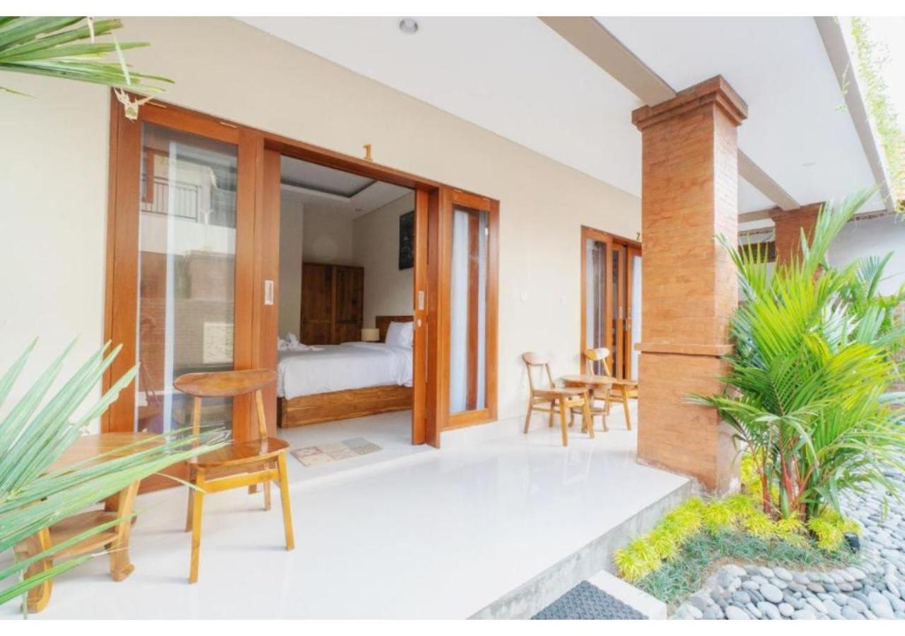 Komala Homestay Canggu  Exterior photo